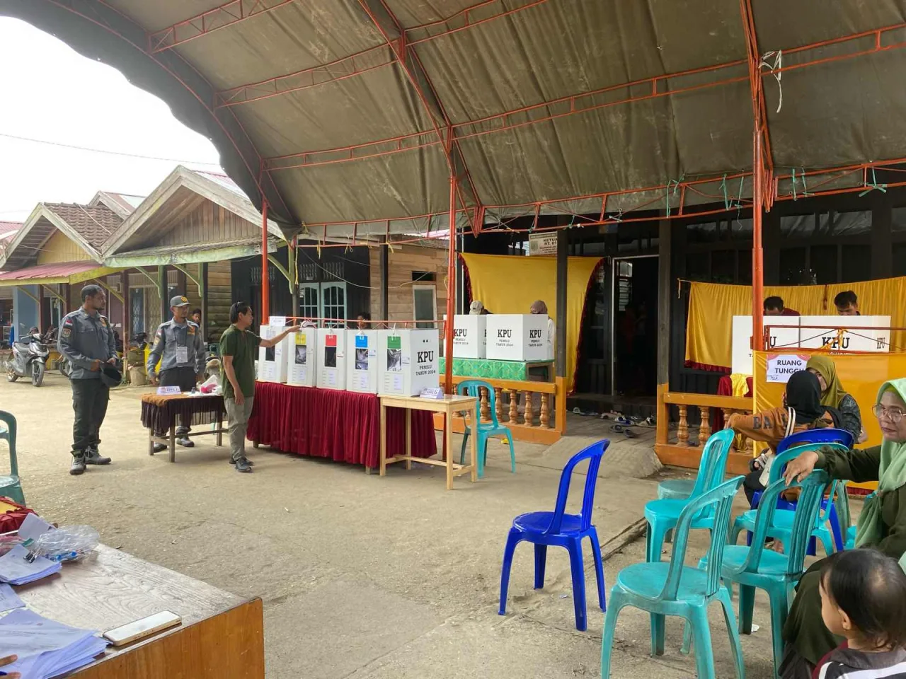 Pemilu di Long Kali Berjalan Kondusif, Meski Ada Kekurangan Surat Suara di 3 TPS