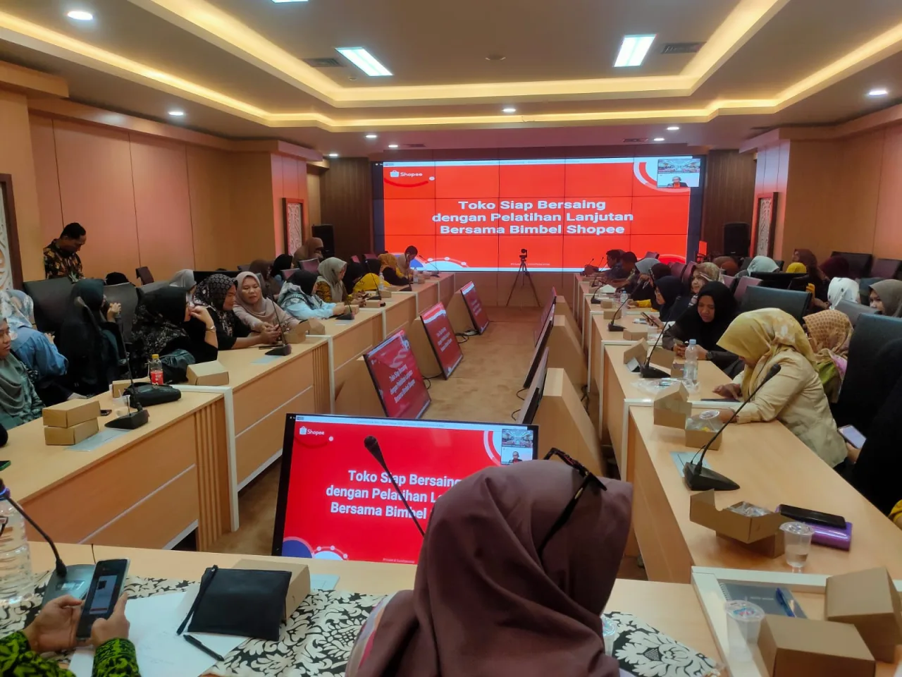 Gandeng Shopee dan Tokopedia, Disperindagkop Paser Perluas Pasar UKM