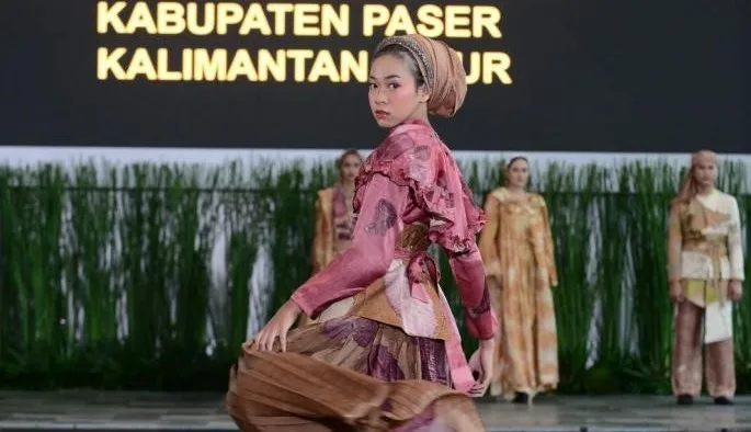 Karya KWT Binaan Tahura Petangis Dipamerkan di Ecoprint Fashion Week