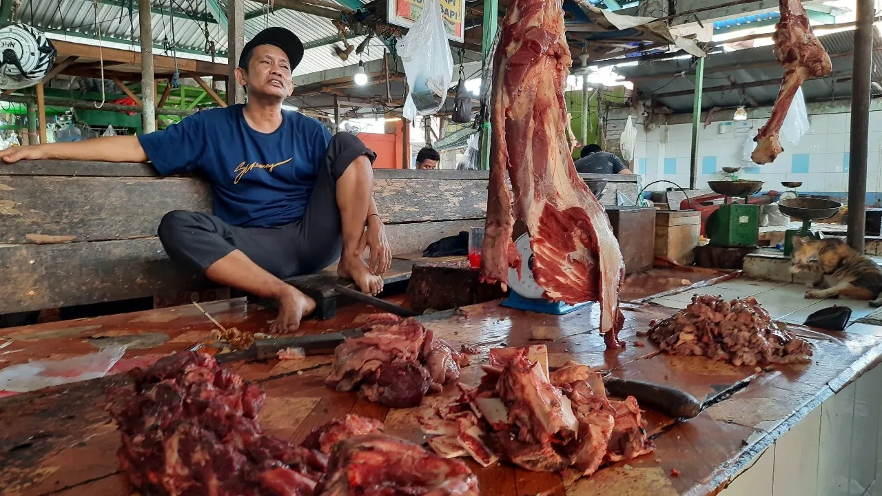 Disbunak Paser Awasi Peredaran Produk Hewan Jelang Idulfitri