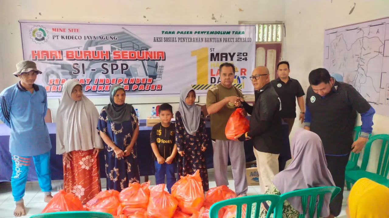 Serikat Pekerja Kideco Salurkan Sembako Anak Yatim dan Pondok Pesantren di Hari Buruh