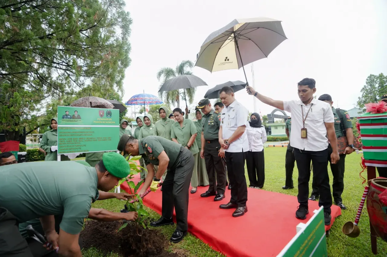 Sambut Danrem 091/ASN, Bupati Paser Harapkan Kunker Ini Dapat Tingkatkan Sinergisitas