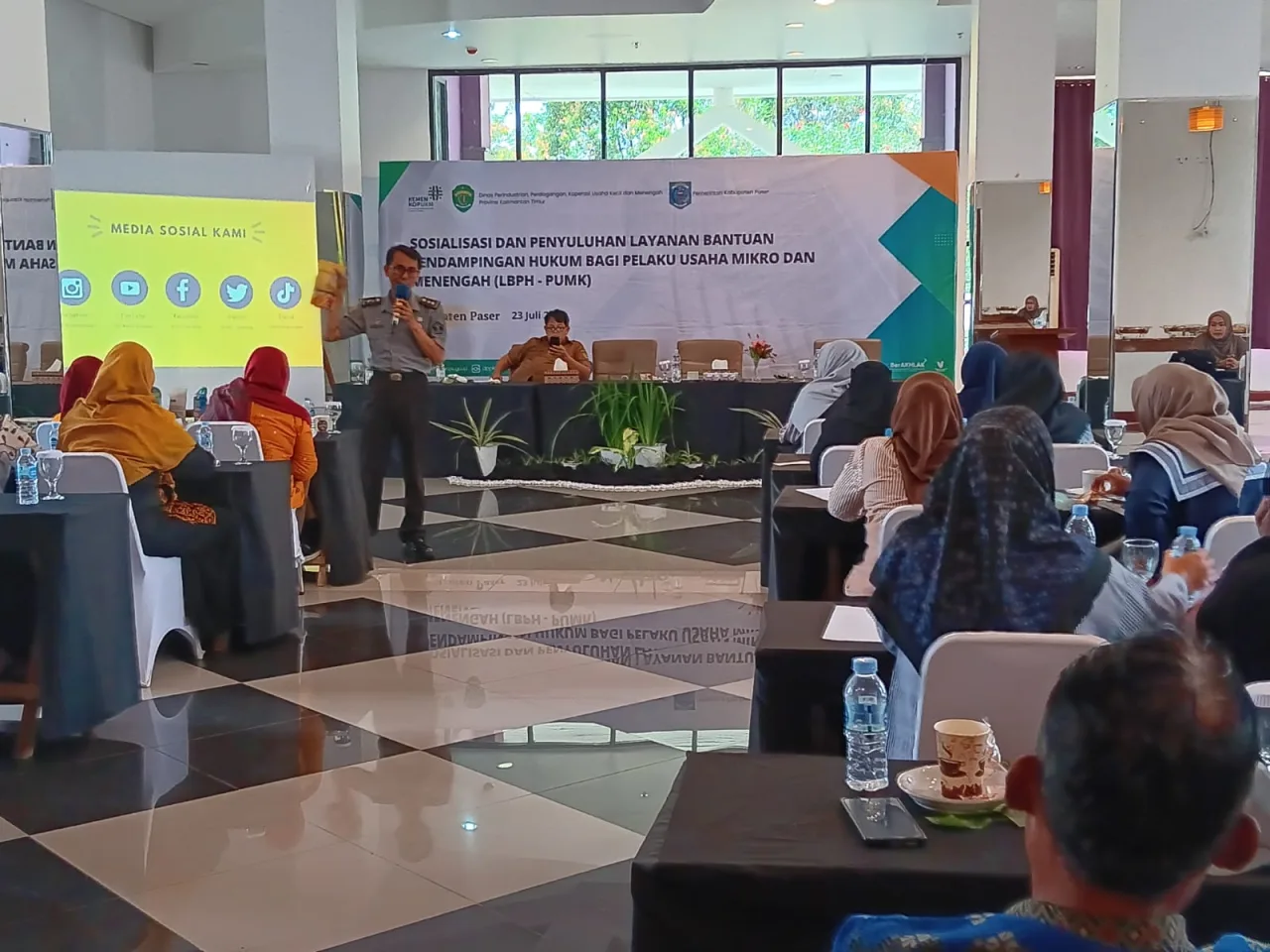 Pelaku UKM di Paser Ikuti Sosialisasi Pendampingan Hukum