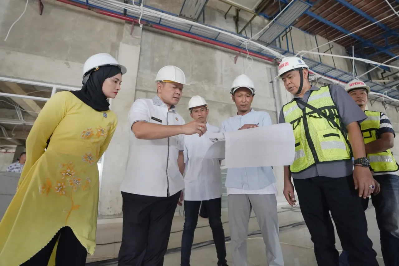 Targetkan Selesai Tepat Waktu, Bupati Fahmi Monitoring Sejumlah Pembangunan di Tanah Grogot