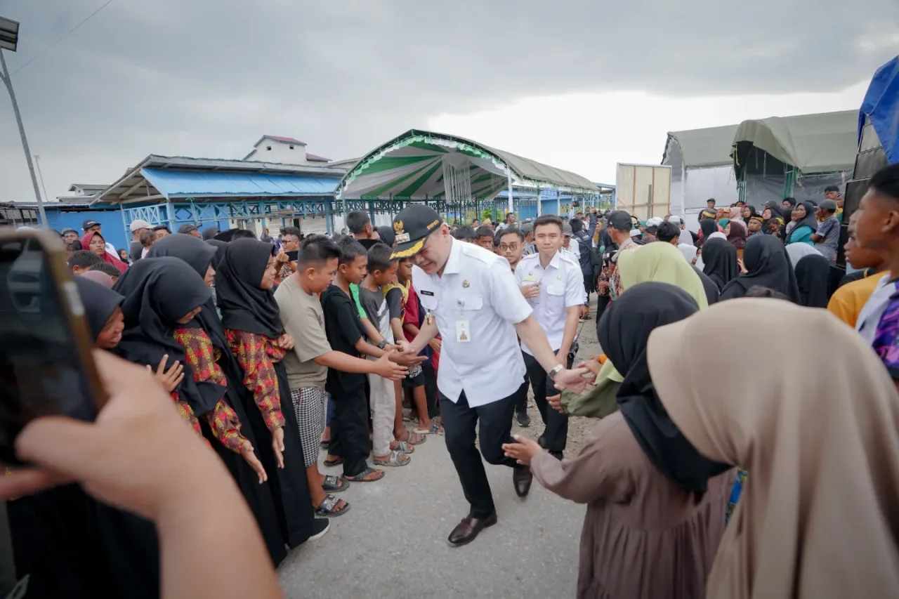 Bupati Fahmi Lakukan Groundbreaking di Muara Telake dan Kunker Ke Maruat Serta Petiku