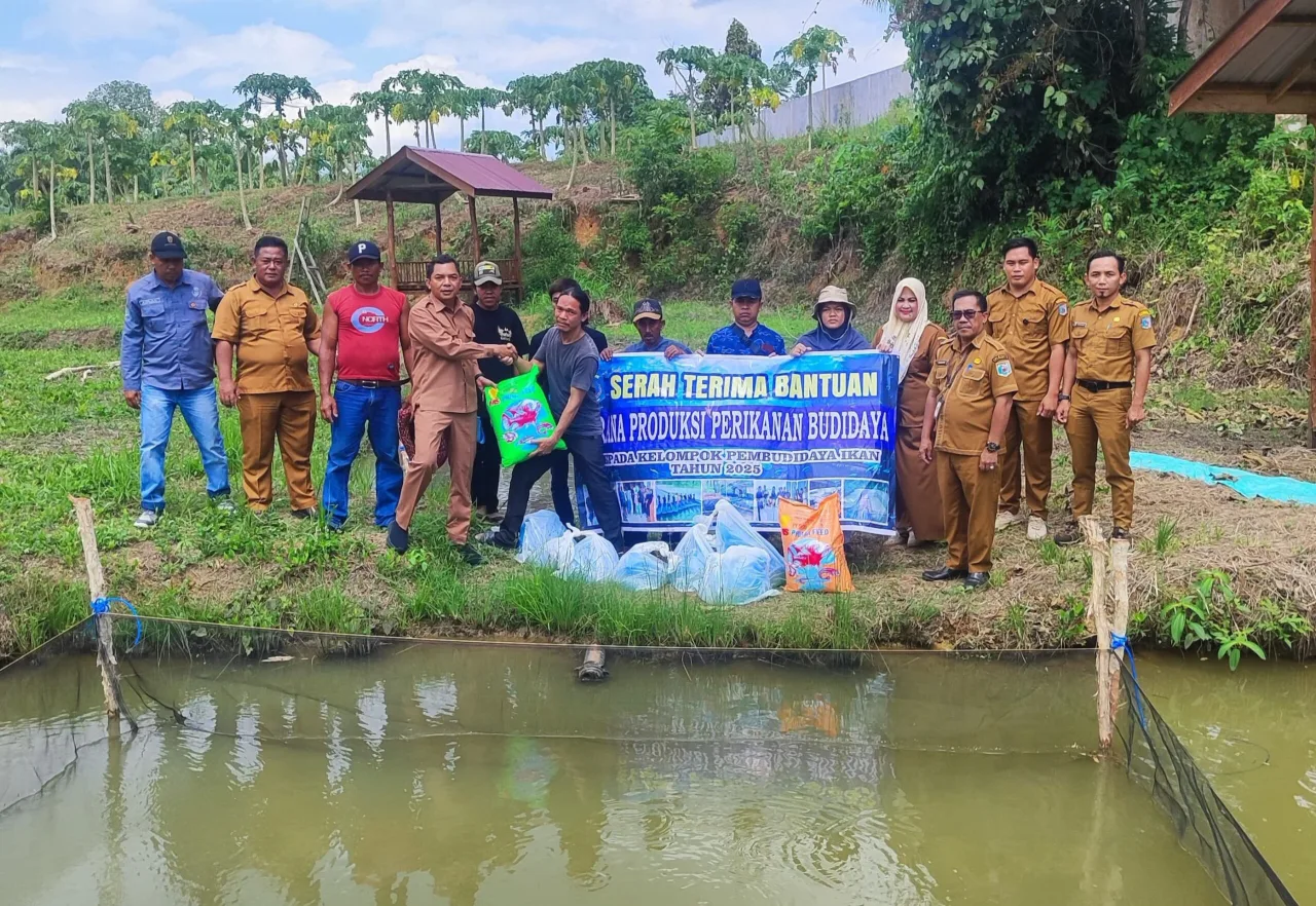 Pemkab Paser Wujudkan Program 1 Juta Benih Ikan, 74.000 Ekor Disalurkan ke 12 Pokdakan