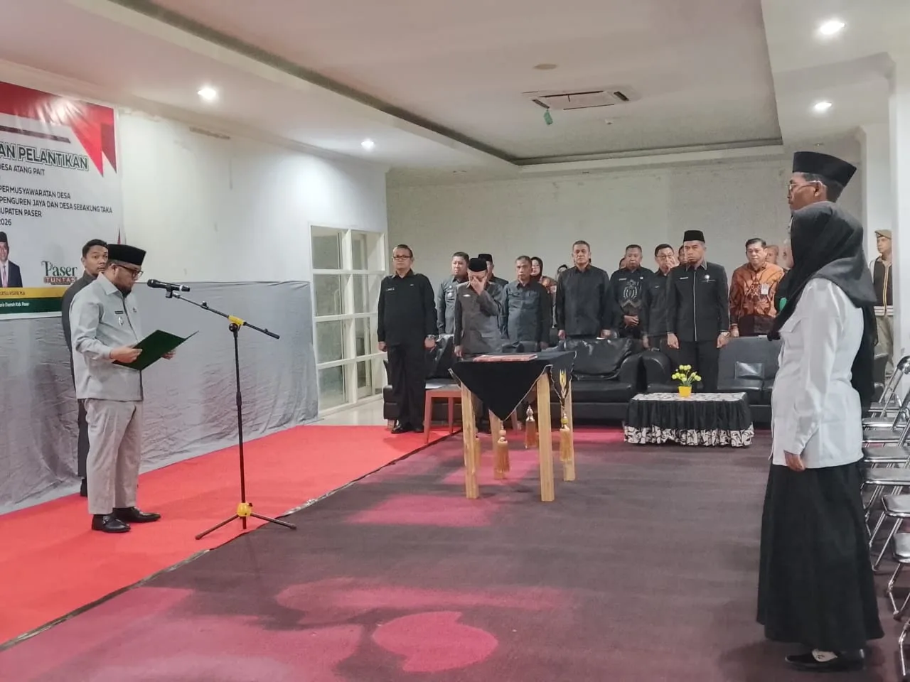 Wabup Ikhwan Lantik 7 PAW Kades-BPD dan Ingatkan Peran Keduanya yang Saling Beririsan