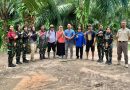 Bantu Kesejahteraan Petani, Lima Kadet Unhan Dampingi Pelatihan Teknik Aplikasi Pupuk