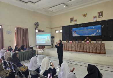 Senator Sinta Rosma Yenti Dorong Penguatan Ekonomi Menuju Indonesia Emas 2045 di Muara Komam
