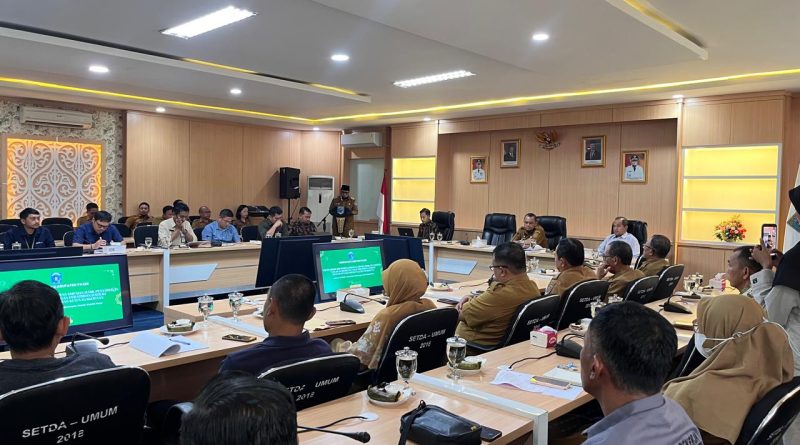 Pemkab Paser Gelar FGD untuk Revisi Perda Ketangakerjaan