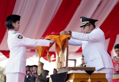 Upacara Penurunan Bendera HUT ke-81 RI di Paser Berlangsung Khidmat