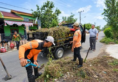DLH Paser Gelar Kerja Bakti Bersama Warga, Dukung Persiapan Adipura 2026 dan Porprov